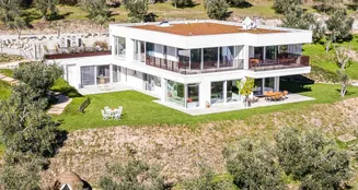 von_poll_real_estate_property_IT254922666_image_27