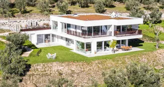 von_poll_real_estate_property_IT254922666_image_27