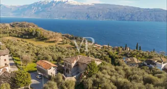 von_poll_real_estate_property_IT264922681_image_0