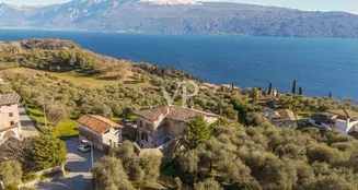 von_poll_real_estate_property_IT264922681_image_1