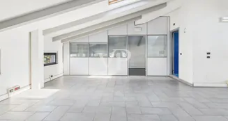 von_poll_real_estate_property_IT264922692_image_5