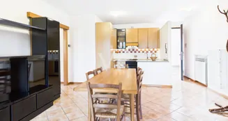 von_poll_real_estate_property_IT264922693_image_4