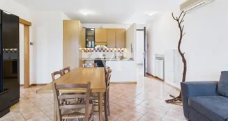 von_poll_real_estate_property_IT264922693_image_5