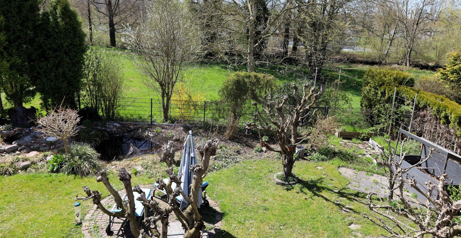 Exklusives Haus am Stadtrand