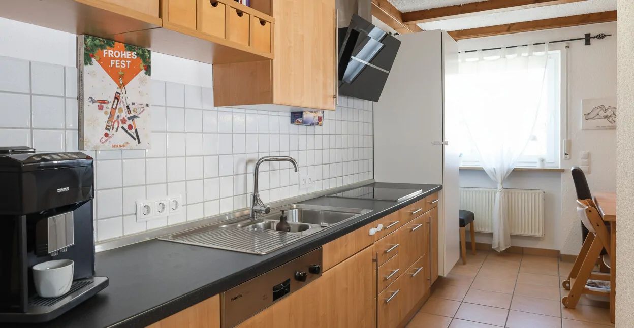 Altstadtblick – Balkon – Garage