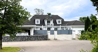 von_poll_real_estate_property_25450011_image_1