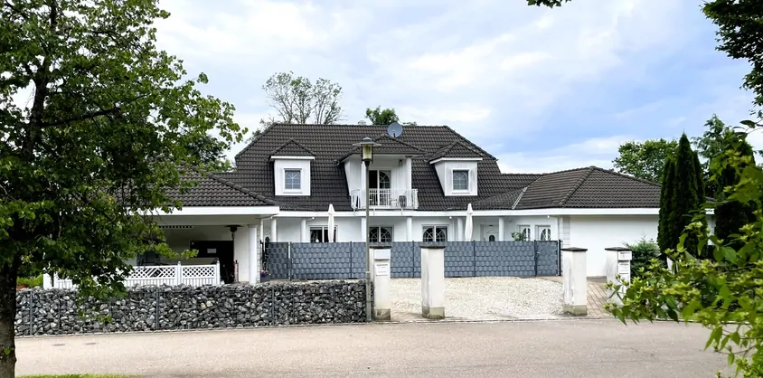 von Poll Immobilien GmbH