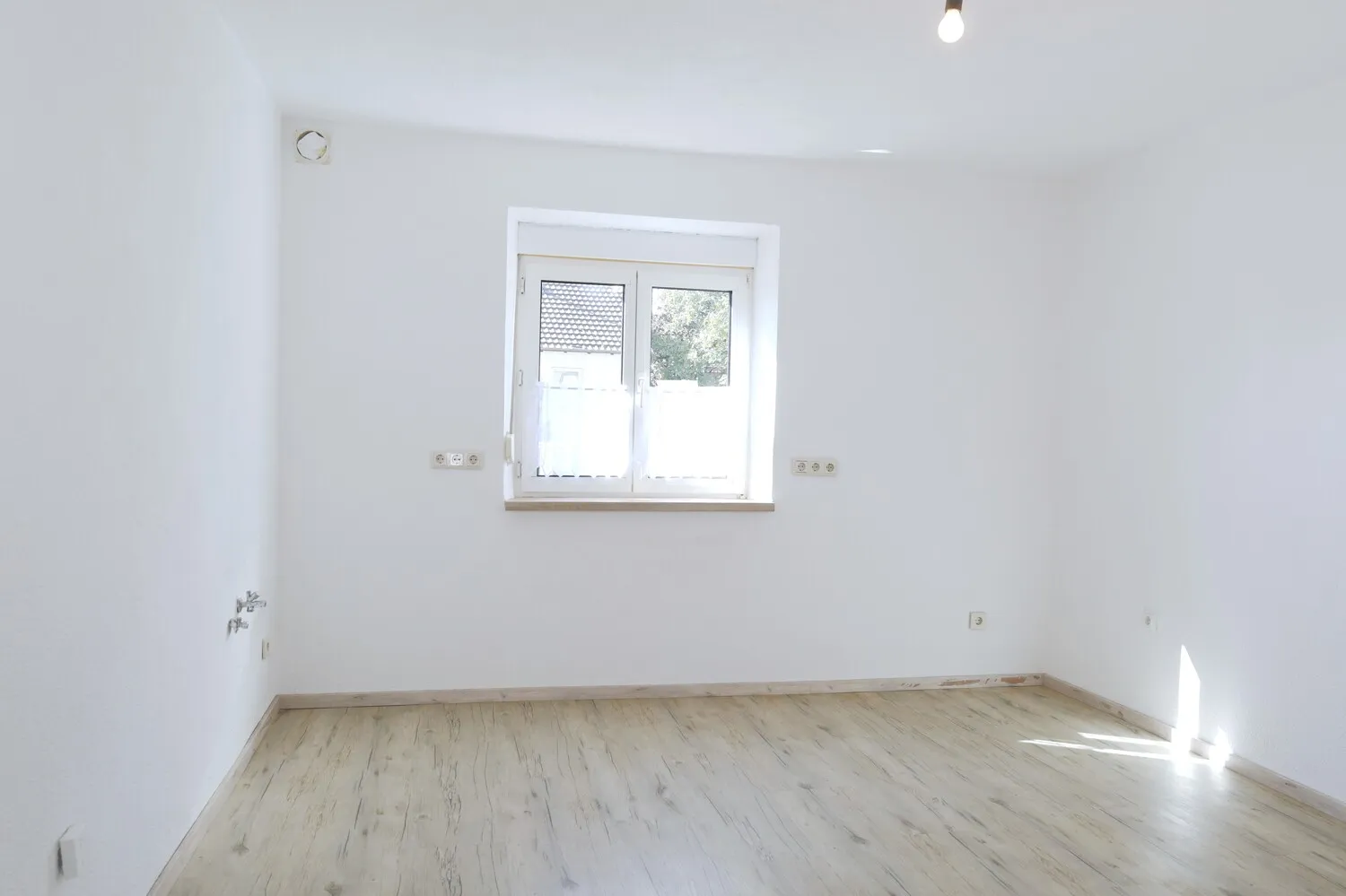 Zweifamilienhaus mit viel Platz