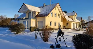 von_poll_real_estate_property_25450015_image_1