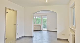 von_poll_real_estate_property_25450016_image_2