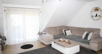 von_poll_real_estate_property_25450030_image_1