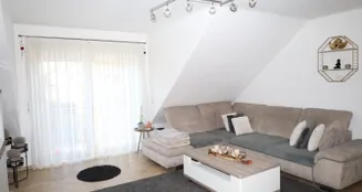 von_poll_real_estate_property_25450030_image_1