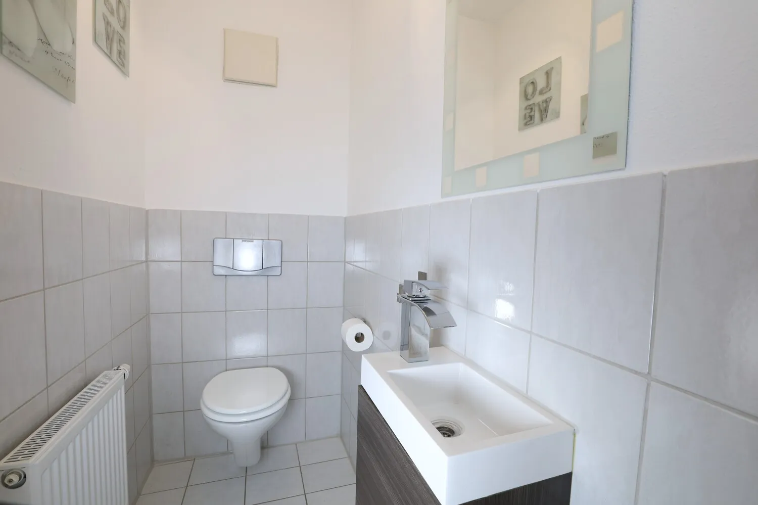 separates Gäste-WC