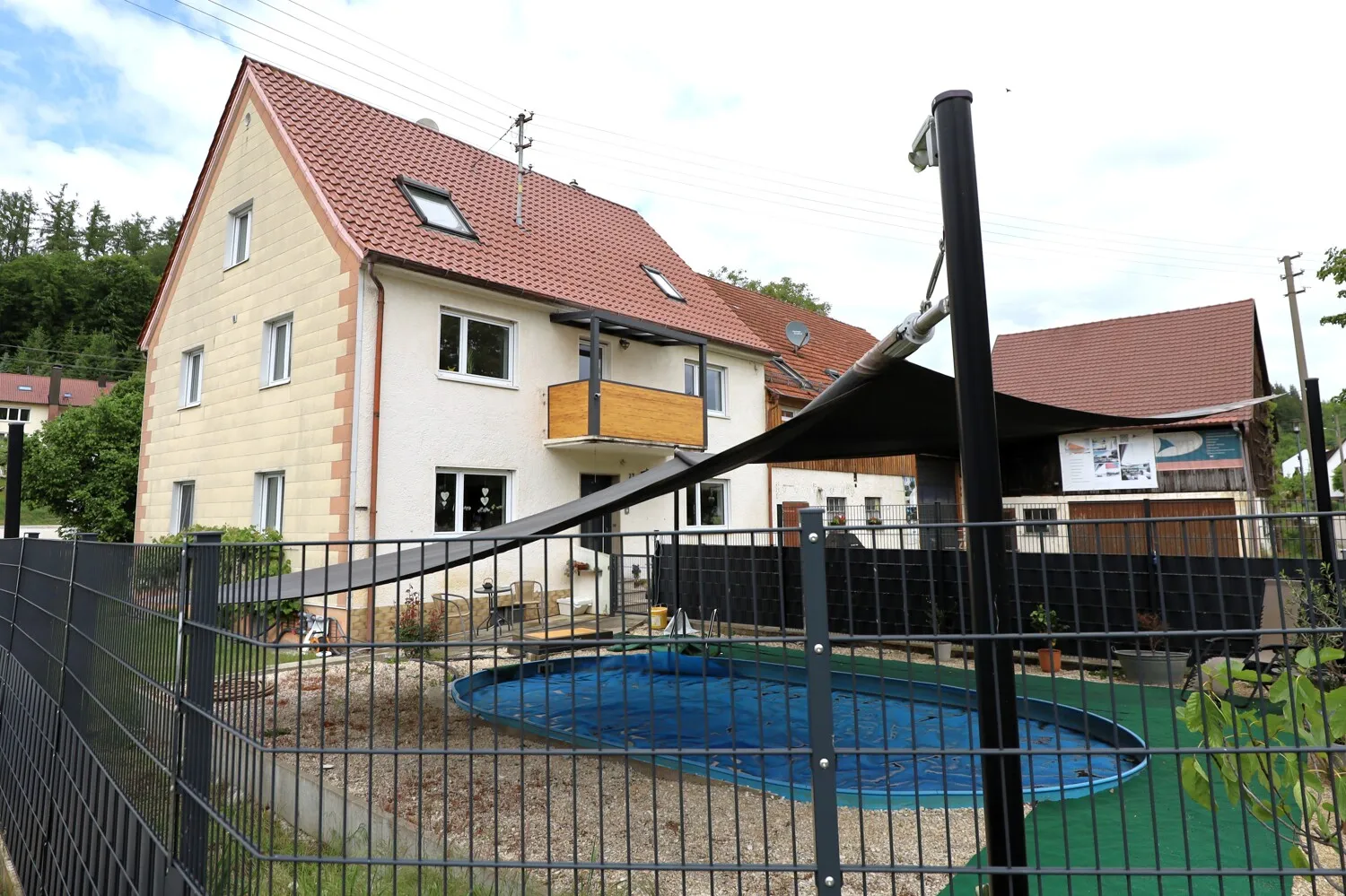 großes Anwesen