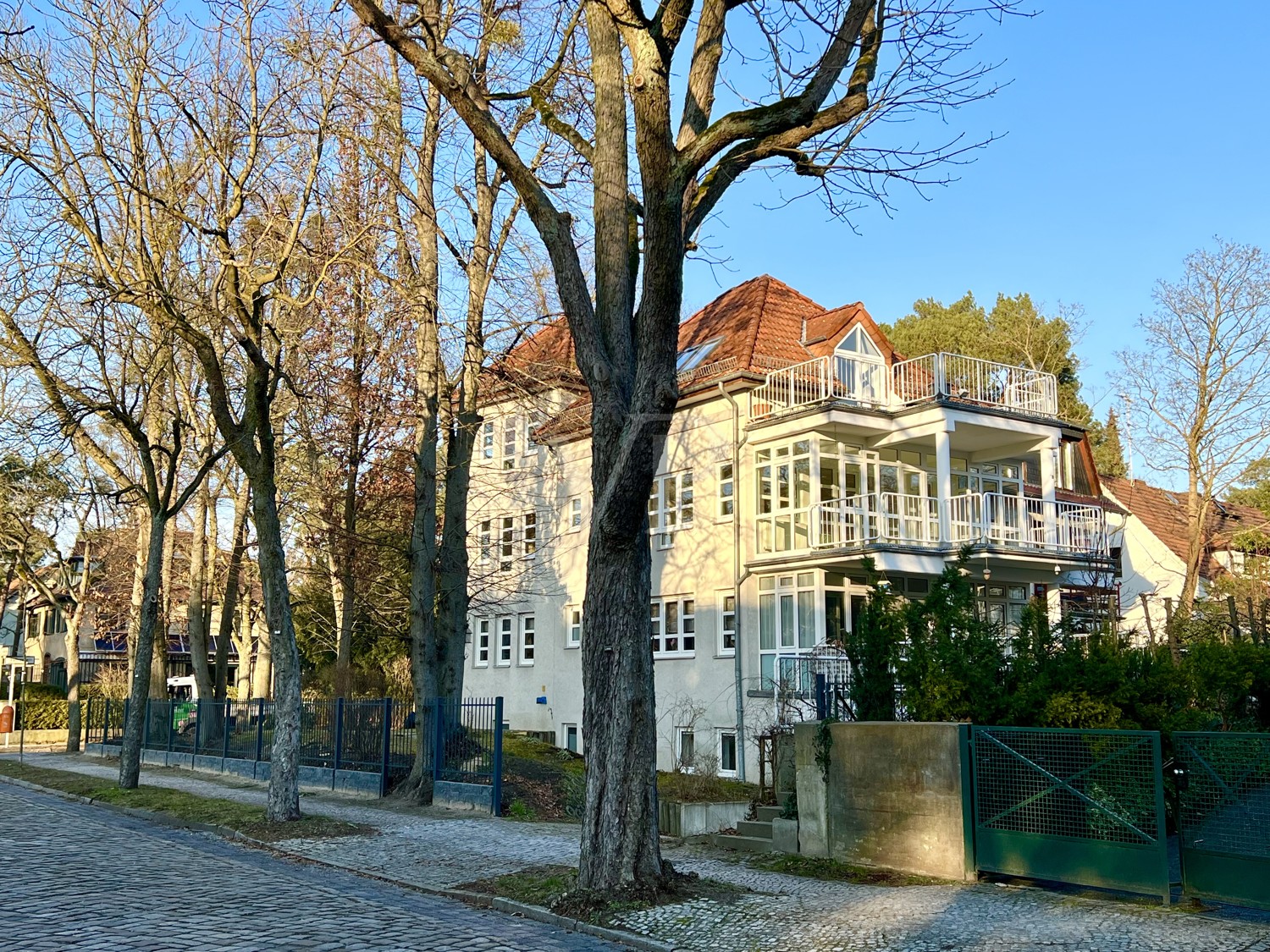 Gebäudeansicht Südwesten