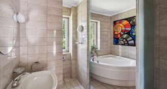 von_poll_real_estate_property_25178006_image_8