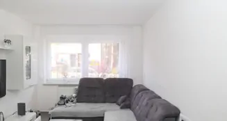 von_poll_real_estate_property_24362165_image_2