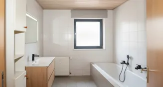 von_poll_real_estate_property_25362199_image_11