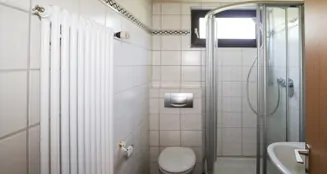 von_poll_real_estate_property_25362201_image_15