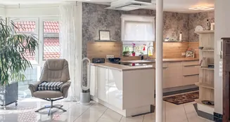 von_poll_real_estate_property_25362206_image_2