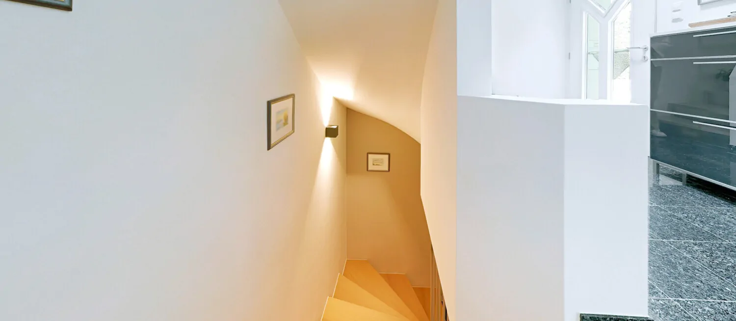 Treppenhaus in das Untergeschoss
