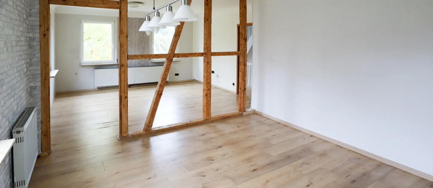 Wohn-/ Essbereich rechts