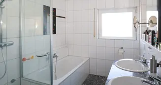 von_poll_real_estate_property_25362214_image_9