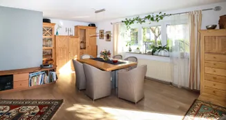 von_poll_real_estate_property_25362214_image_5