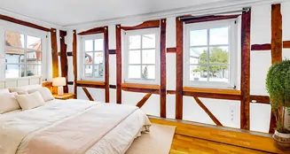 von_poll_real_estate_property_25362211_image_4