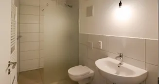 von_poll_real_estate_property_25362210_image_6