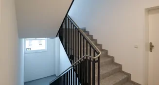 von_poll_real_estate_property_25362210_image_10