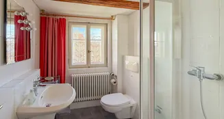 von_poll_real_estate_property_25362215_image_5