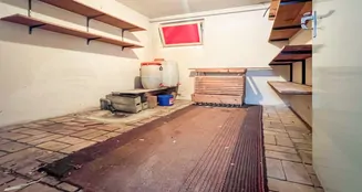 von_poll_real_estate_property_25362212_image_21