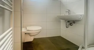 von_poll_real_estate_property_25362212_image_19