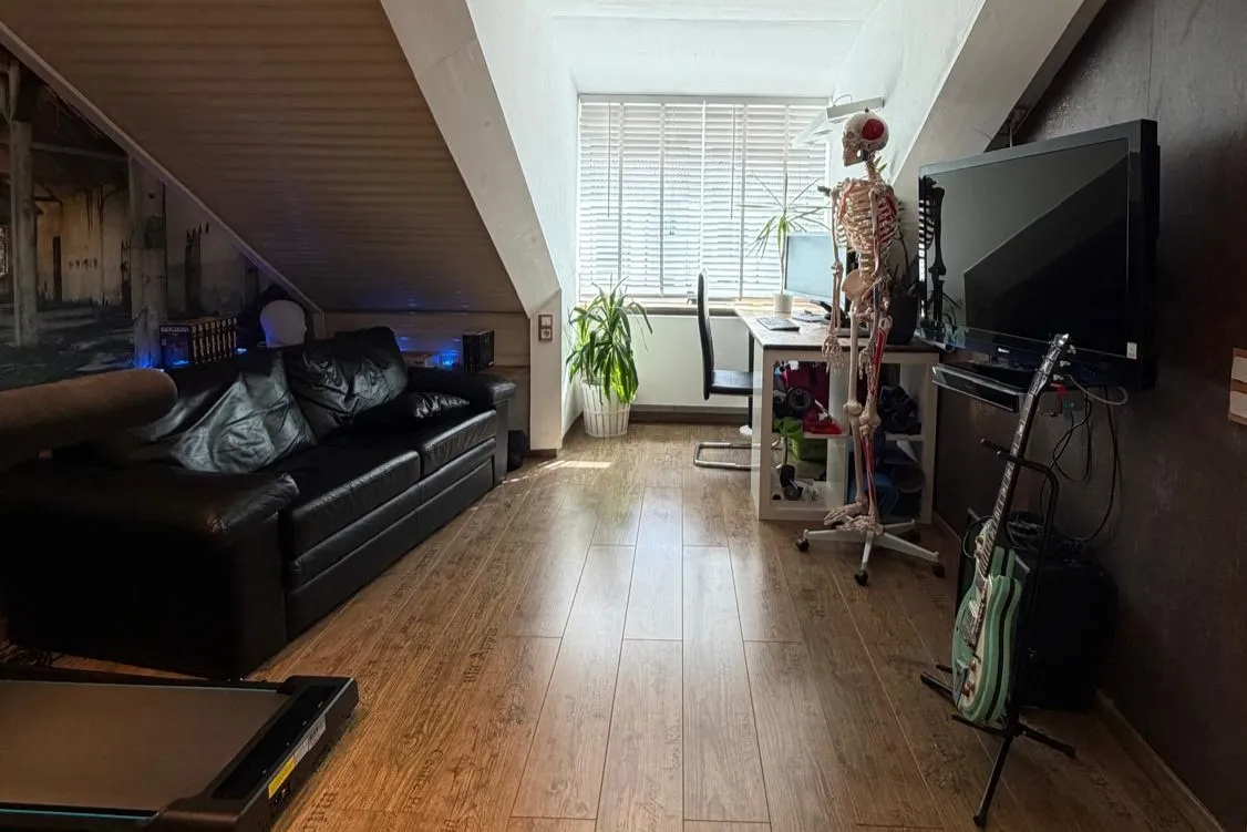 Jugendzimmer 2
