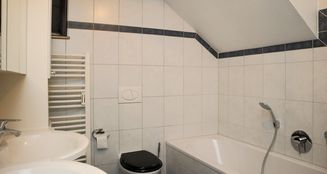 von_poll_real_estate_property_23349012_image_6