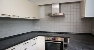 von_poll_real_estate_property_23349012_image_5