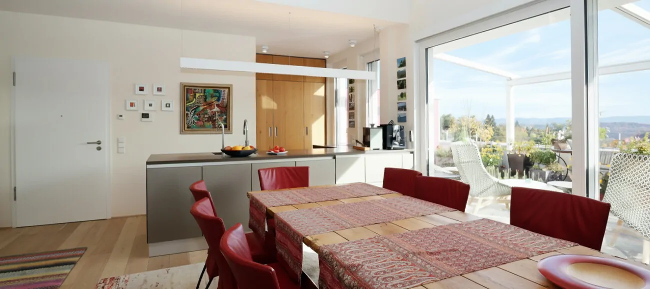 Essbereich und offenen Küche DG 1