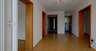 von_poll_real_estate_property_24349041_image_2