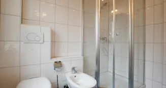 von_poll_real_estate_property_26349052_image_7