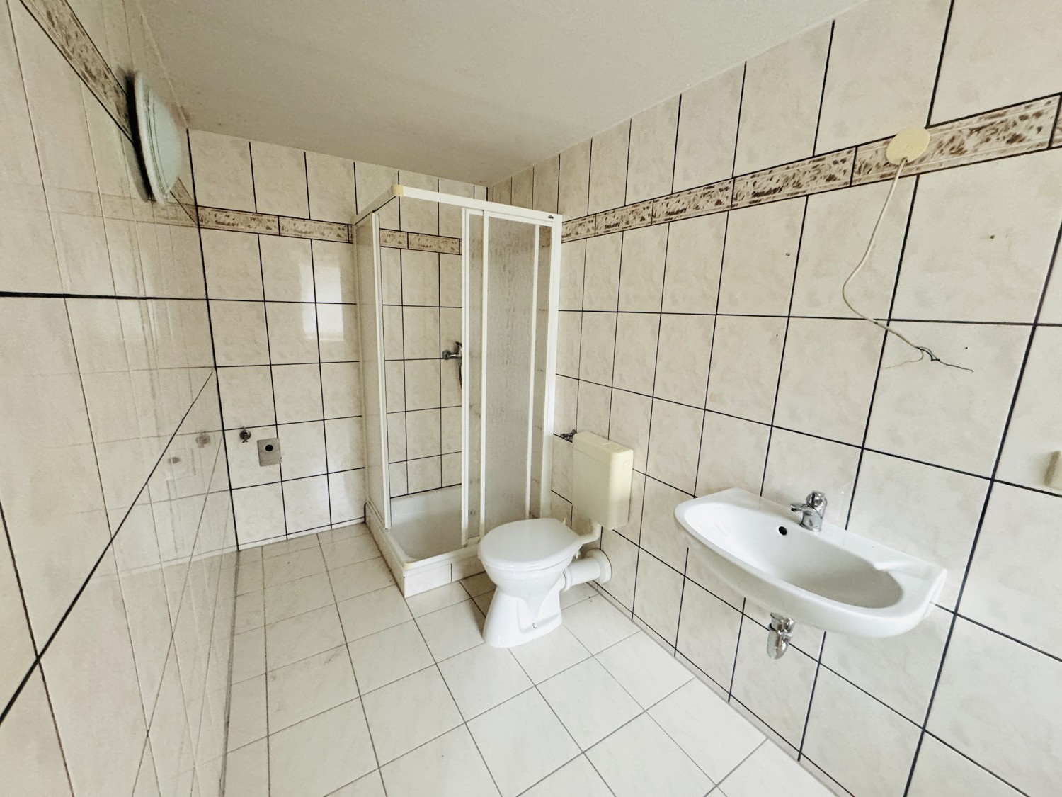 Bad Einliegerwohnung