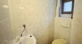 von_poll_real_estate_property_25382035_image_7