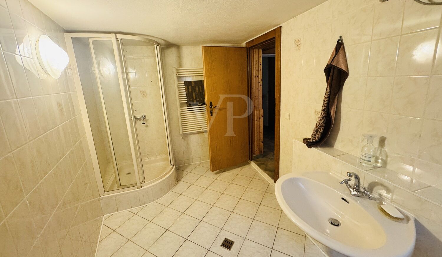 Badezimmer EG