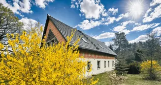 von_poll_real_estate_property_25382012_image_0