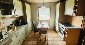 von_poll_real_estate_property_25382012_image_9