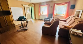 von_poll_real_estate_property_25382012_image_10