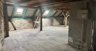 von_poll_real_estate_property_25382017_image_3