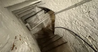 von_poll_real_estate_property_25382017_image_14