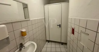 von_poll_real_estate_property_25382017_image_22