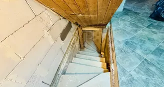 von_poll_real_estate_property_25382016_image_24